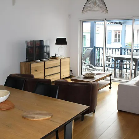 St Joseph Terrasse Et Parking Coeur De Apartment Saint-Jean-de-Luz